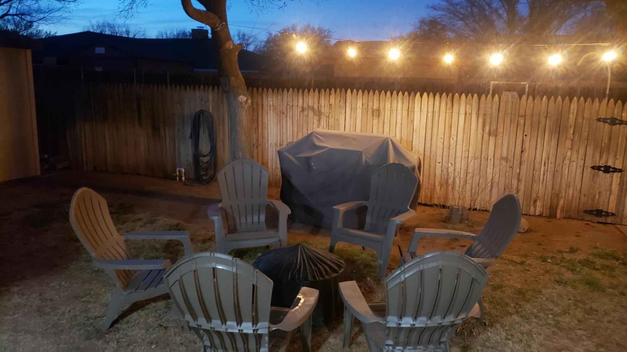 Hot Tub, Privacy, Sleeps 11 & Tons Of Space! Lubbock Bagian luar foto